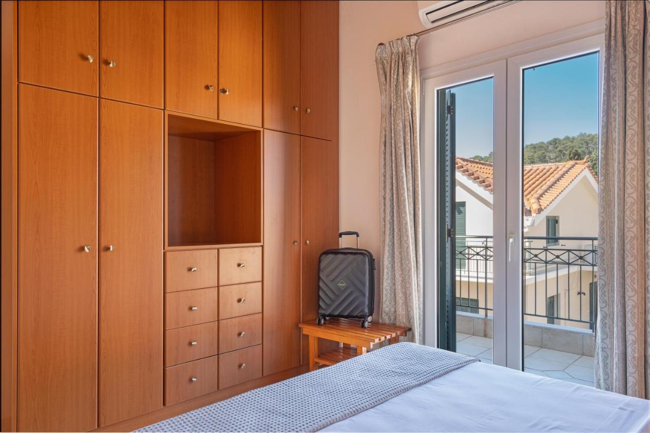 Grand Square Apartment Argostolion Exterior foto